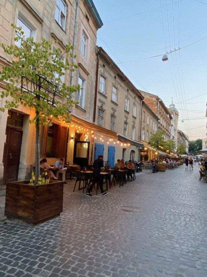 Квартира У Львові На Вулиці Лесі Українки 19 Buitenkant foto